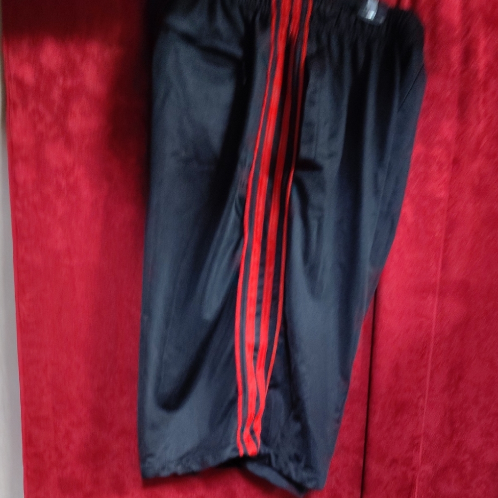 American Legend Black ShortJoggers with Red Stripes
